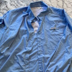 Columbia Men's Sky Blue Outdoor Button-Up Shirt